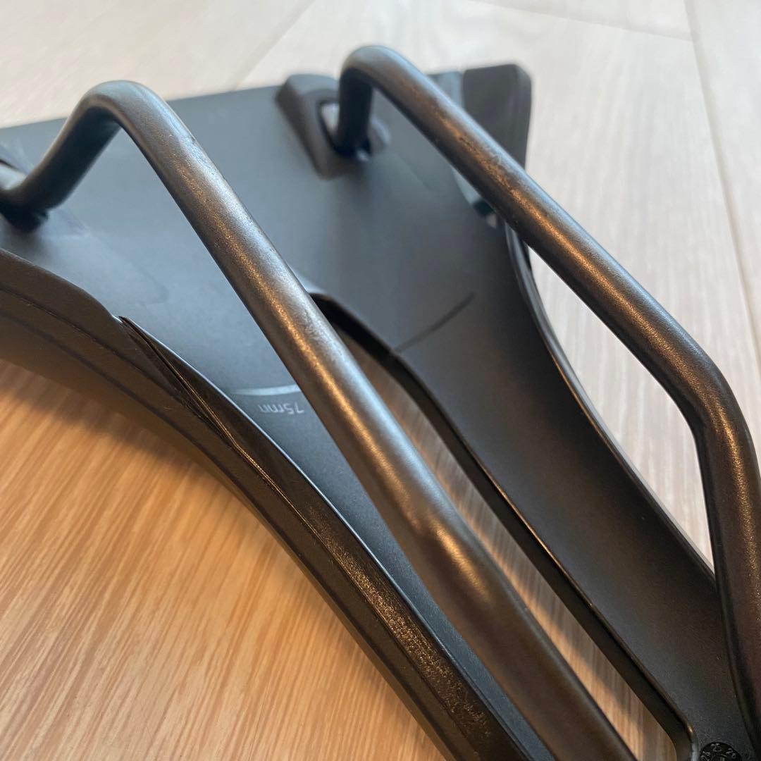 fi’zi:k VENTO ANTARES R3 140mm フィジーク サドル