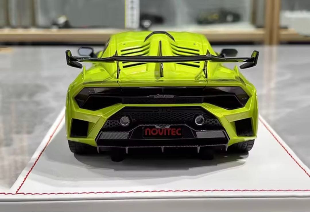 自動車 Lamborghini RUNNER 1:18 huracan STO