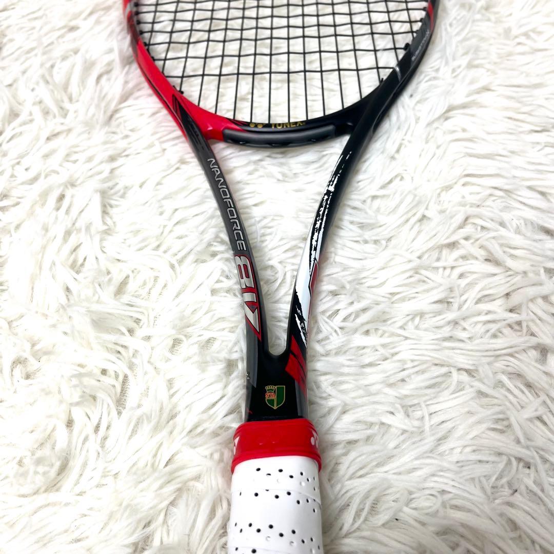 【極美品】 未使用級 ヨネックス ナノフォース8v REV カスタムフィット ②