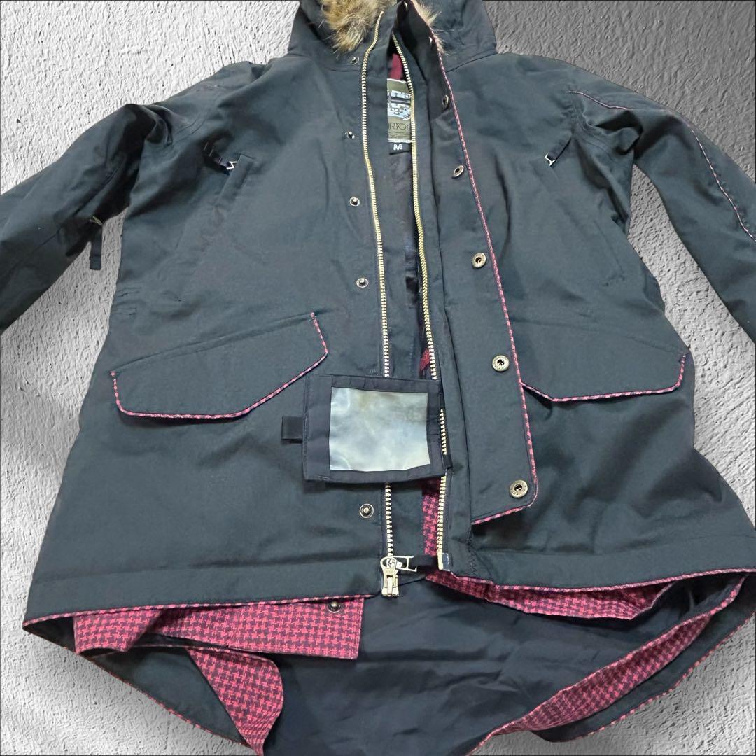 BURTON × JEWEL スノーボードウェア 女性用 Ｍ　ユニセックス