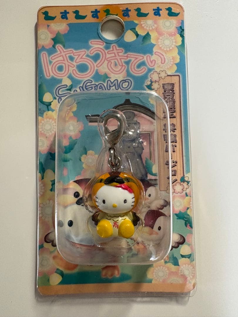 ご当地キティ ファスナーマスコット　長崎　対馬　せんば山たぬき　襟裳岬　巣鴨