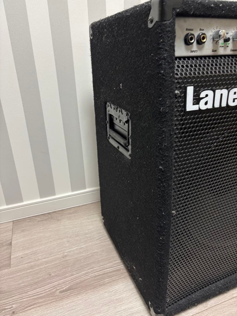 Laney アンプ　RB8 レイニー ベースアンプ