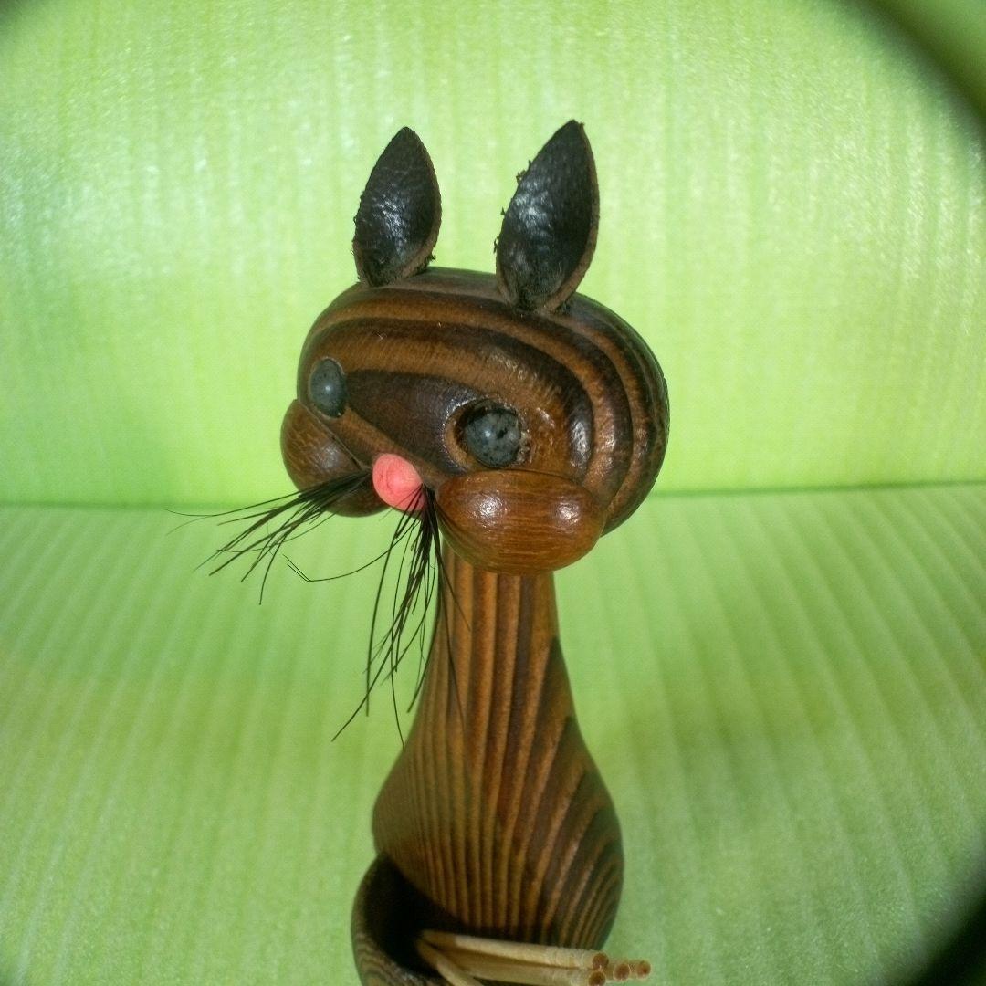 木製　猫型爪楊枝入れ　つまようじ立て　フィギュア　オブジェ　レア　希少