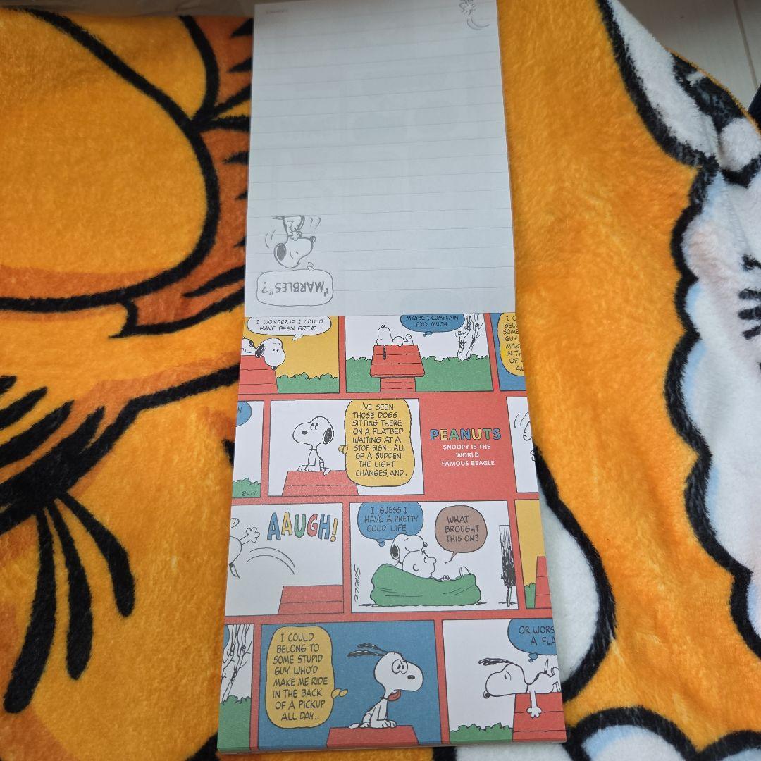 PEANUTS メモパッド 64シート 4デザイン