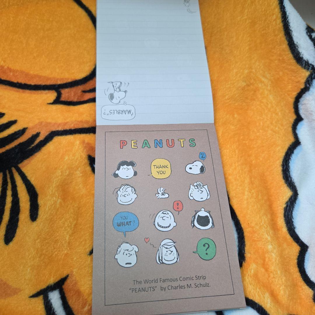 PEANUTS メモパッド 64シート 4デザイン