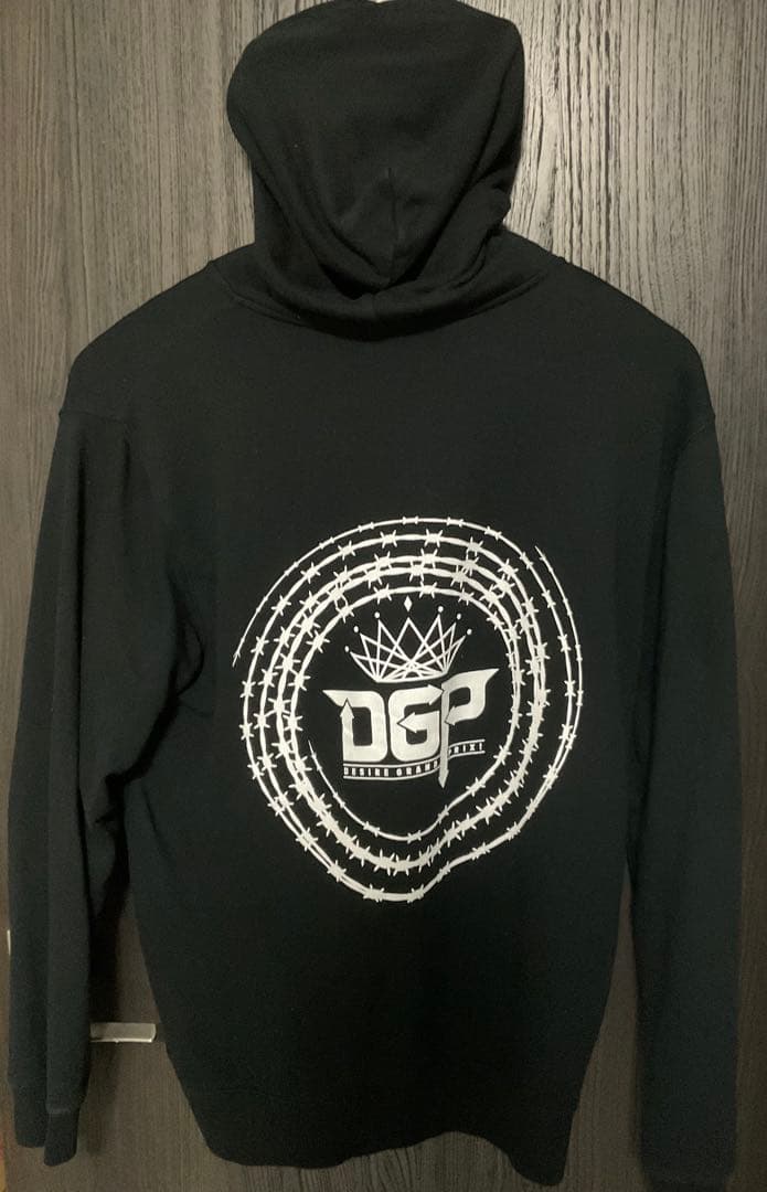 【希少】仮面ライダーギーツ　ZIPパーカー 男性用 XLサイズ 大人用