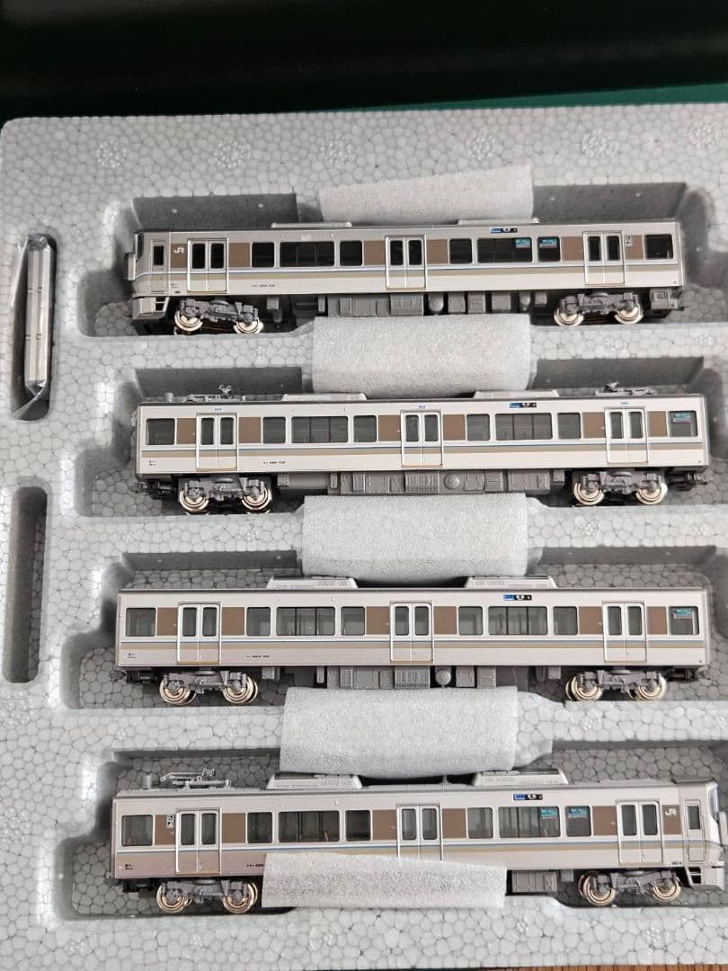 KATO 10-1440 225系100番台 ４両セット