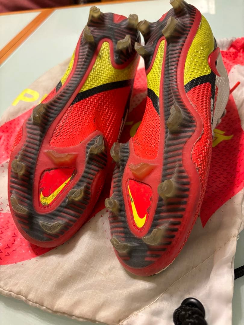 Nike Phantom GT FG サッカーシューズ・スパイク