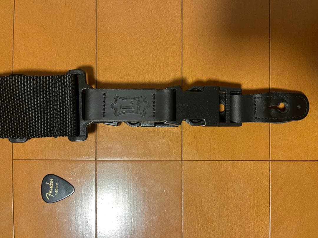 fender Japan ストラトキャスター　レフティ