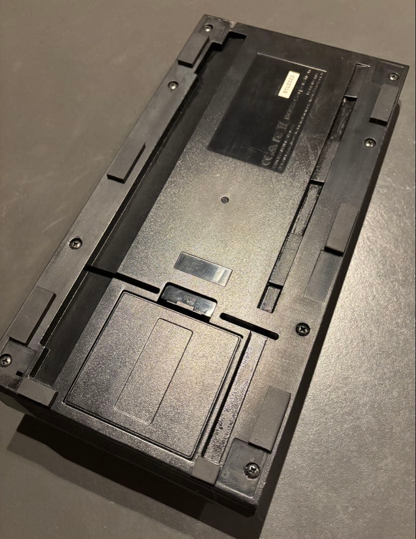 BOSS GT-1B ベースエフェクター　ボス　ベース