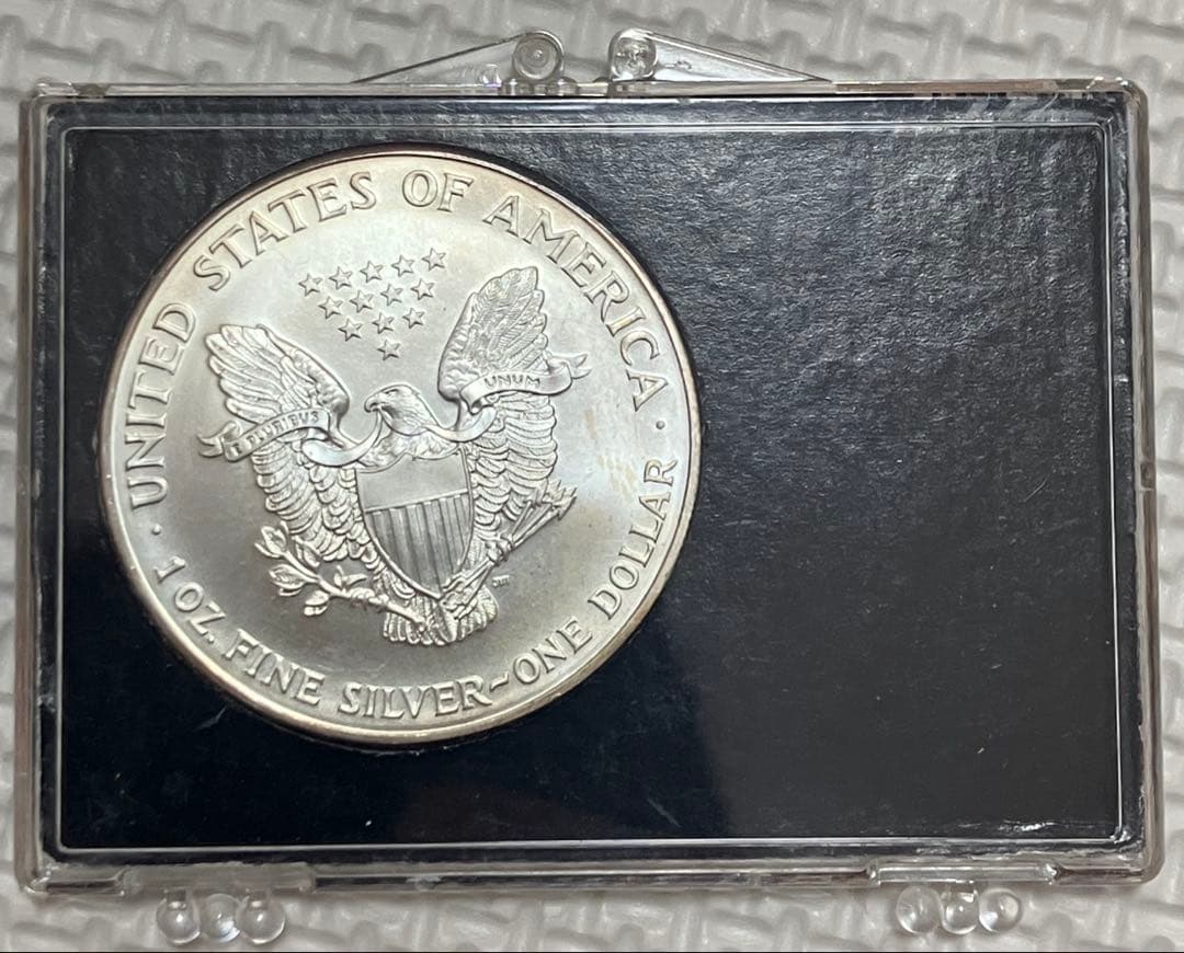 アメリカンイーグル銀貨 1ドル　1999年　トーンあり