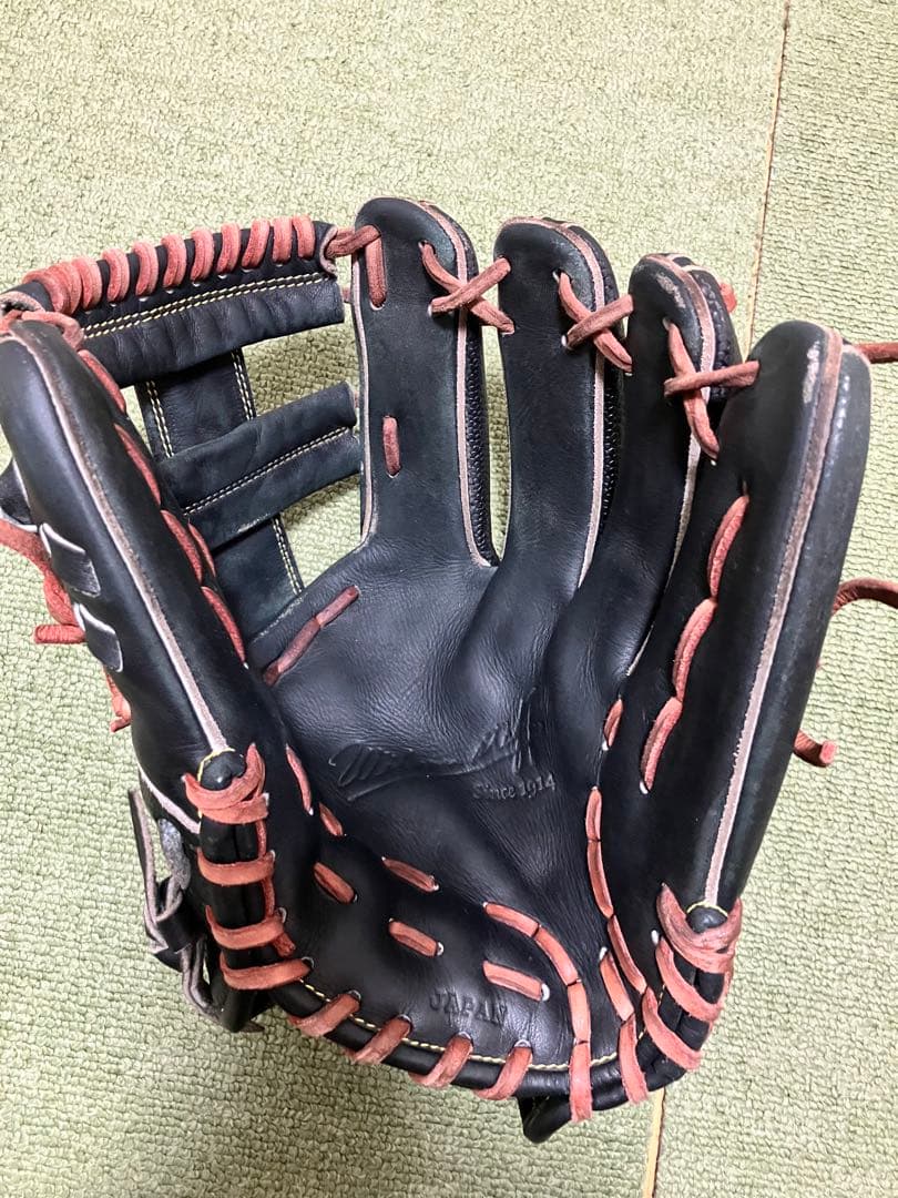 最高の掴み！Wilson硬式グローブD5型