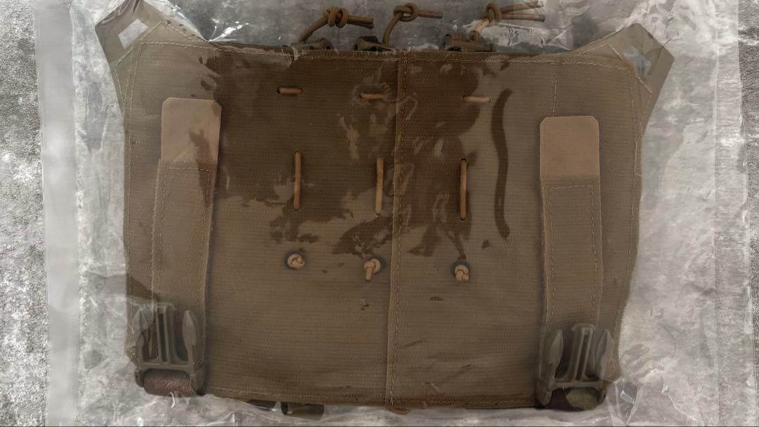 【Direct Action】SpitFire SMGフラップ　【実物】