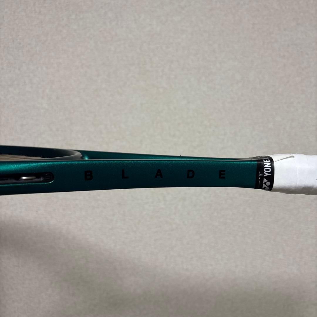 Wilson BLADE 98 V9 テニスラケット