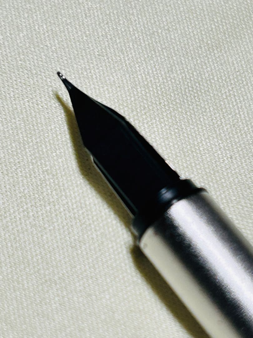 【値下】Montblanc ノブレス 万年筆 プラチナ 14K EF