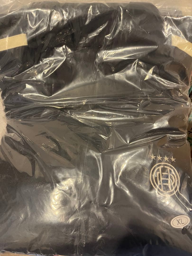 Official髭男dism トラックスーツ上下　XLサイズ　ショッパー付き