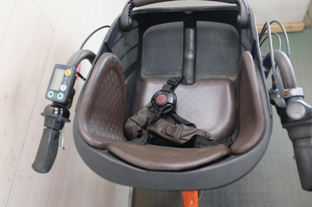 M*j様 電動自転車ヤマハPAS　KISS　20インチ　3段　12.8Ah充電器