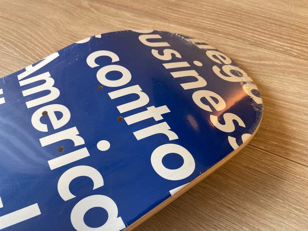 Supreme – Illegal Business Skateboard