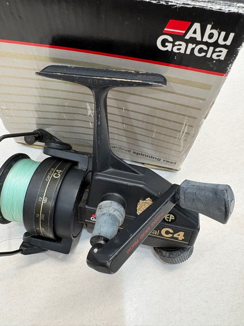 Abu Garcia cardinal C4 スピニングリール