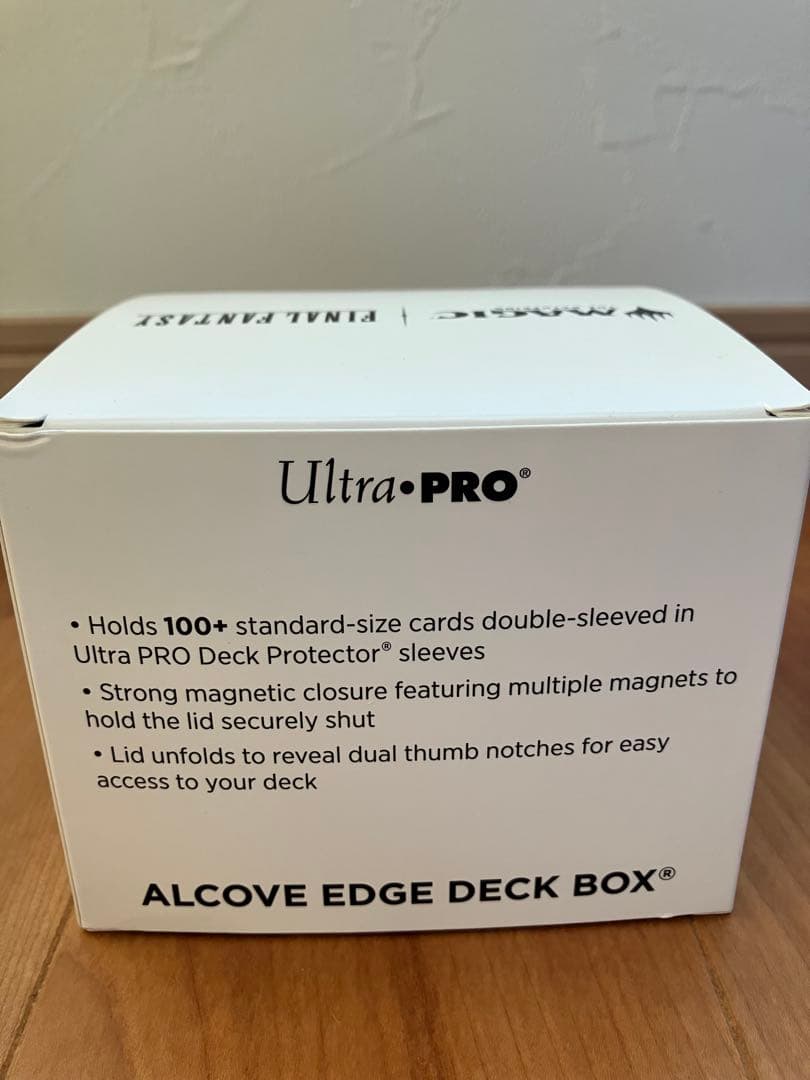 マジック：ザ・ギャザリング Ultra PRO Deck Box FF