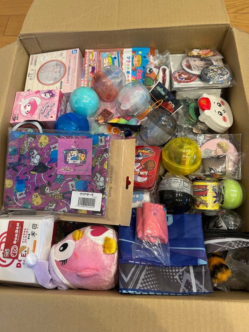 アニメグッズ　ノンジャンル　まとめ売り　約630点　大量