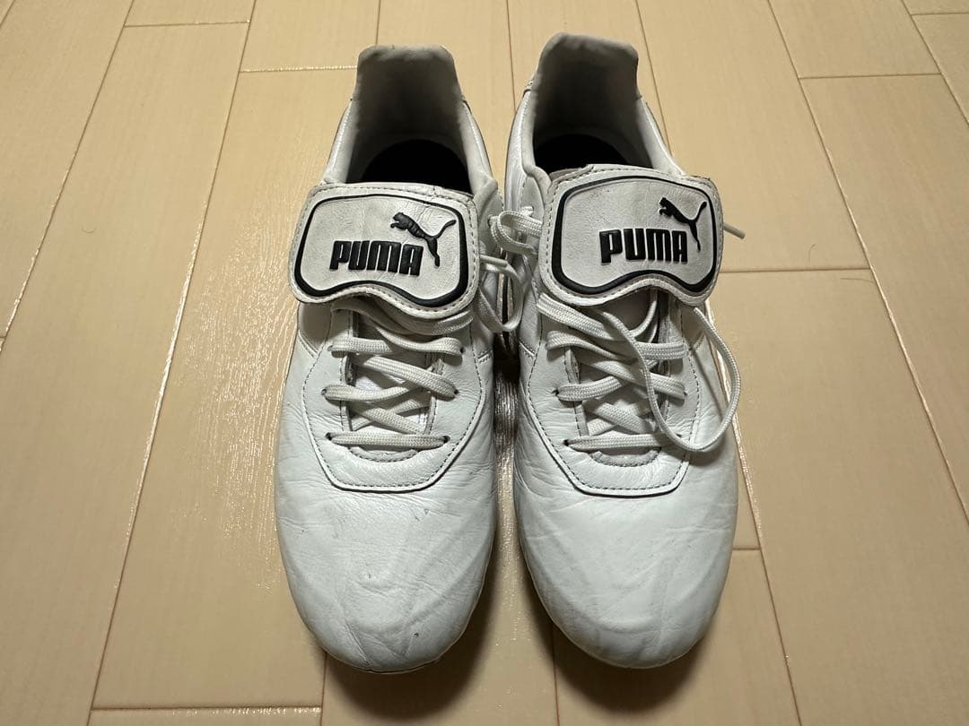 PUMA KING ホワイト サッカーシューズ