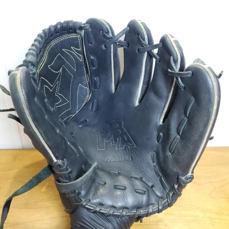 ミズノ 前田健太モデル MBA ミズノブランドアンバサダー 投手用 軟式グローブ