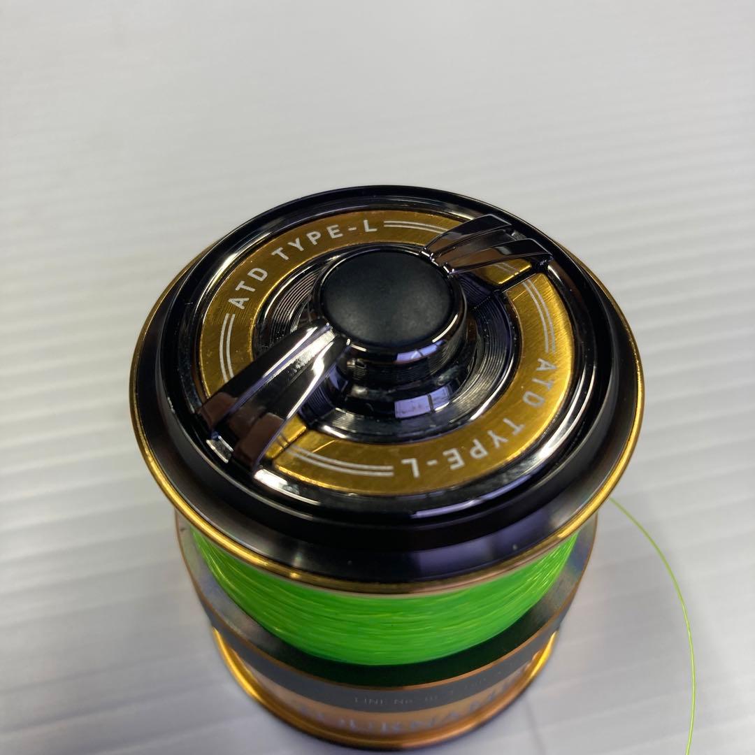 お買い得　極美品　ダイワ　22トーナメント　イソ2500XH-LBD