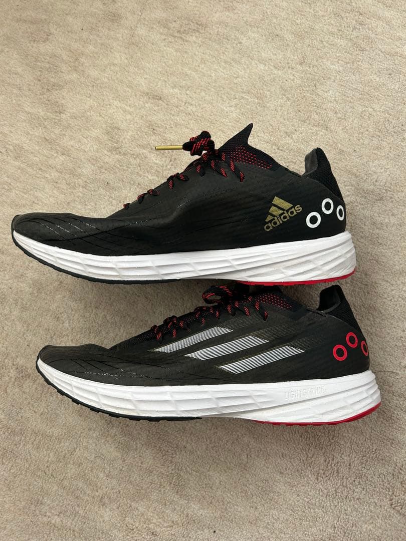 adidas サッカーシューズ ブラック/レッド　27.5