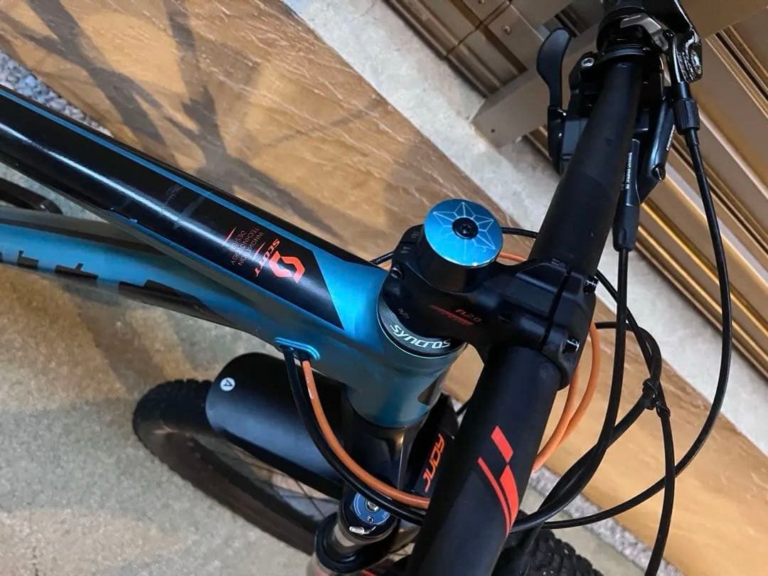 自転車本体 2018 SCOTT Scale 720 plus