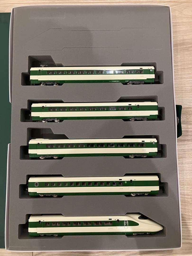 KATO 10-1807 E2系1000番台 <200系カラー>