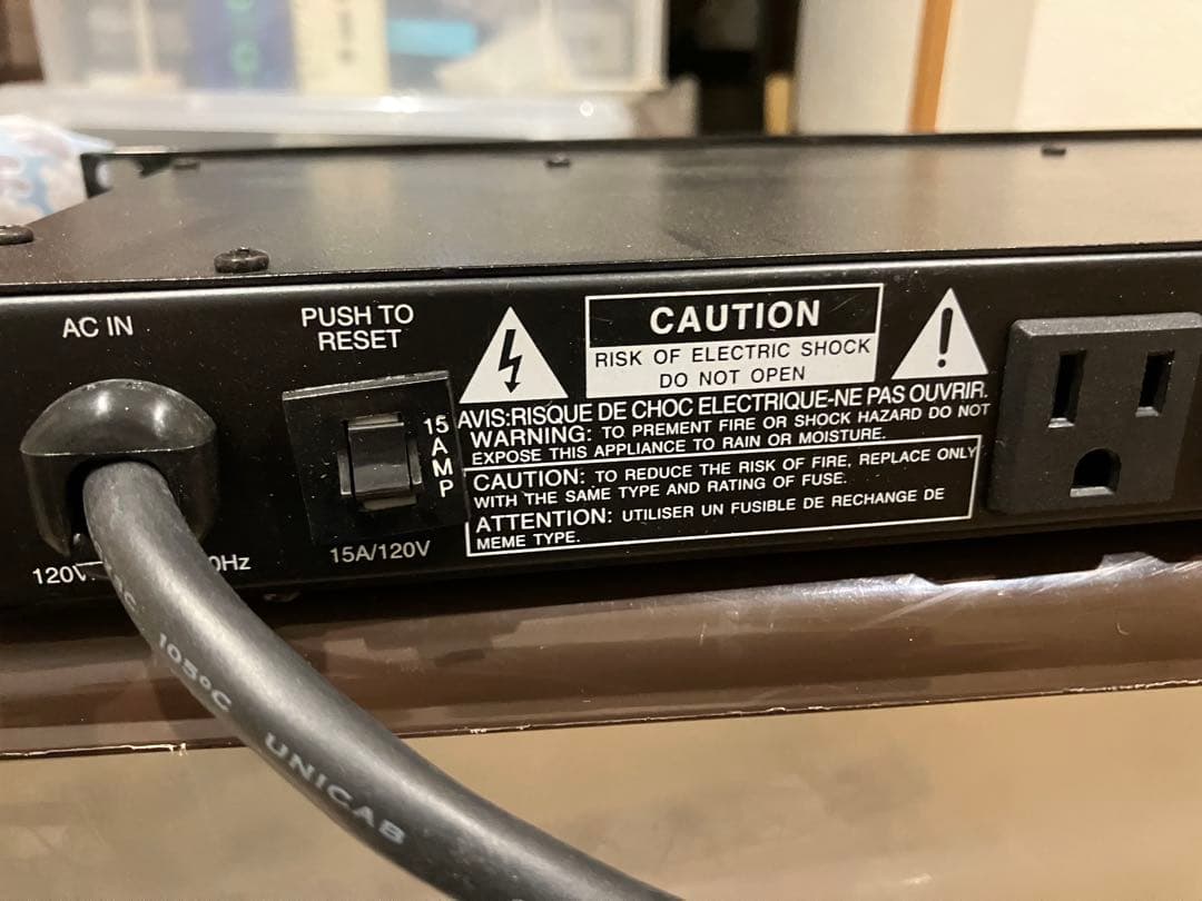 ナリタン　FURMAN ファーマン RackRider RR-15