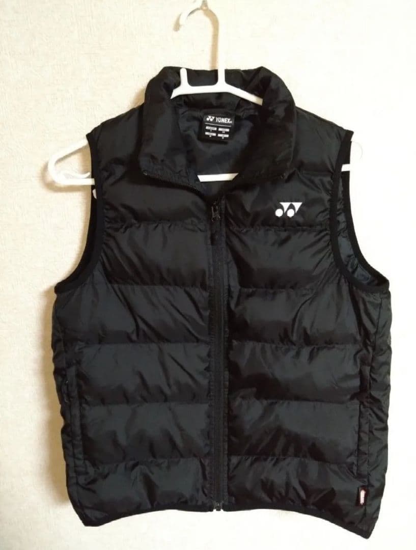 YONEX ヨネックス ブラック系ダウンベスト