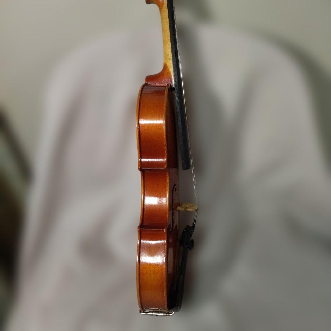 ♥5才前後の子供用♥スズキバイオリン1/8♥No.220。弓、ケ―ス、松脂付き