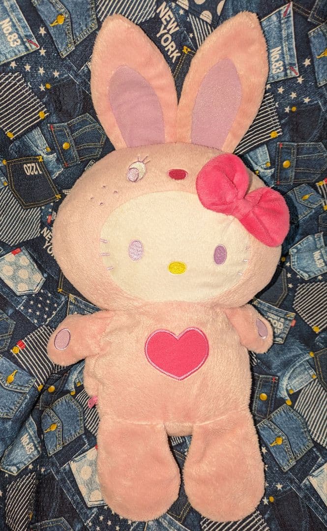 希少♡サンリオ♡キティ♡赤色ハートクッション♡BIGぬいぐるみ＆カラフルバーニー