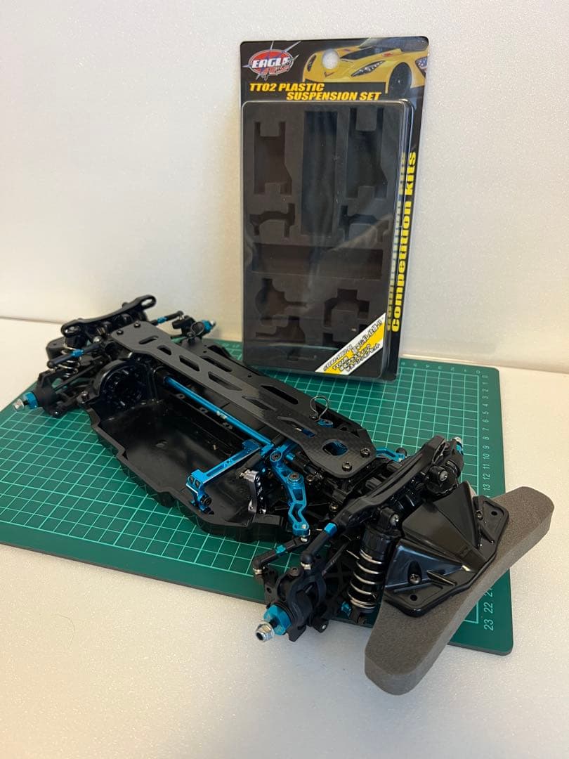 タミヤ　tt02 オプション満載　イーグル模型　4駆ドリフト　グリップ