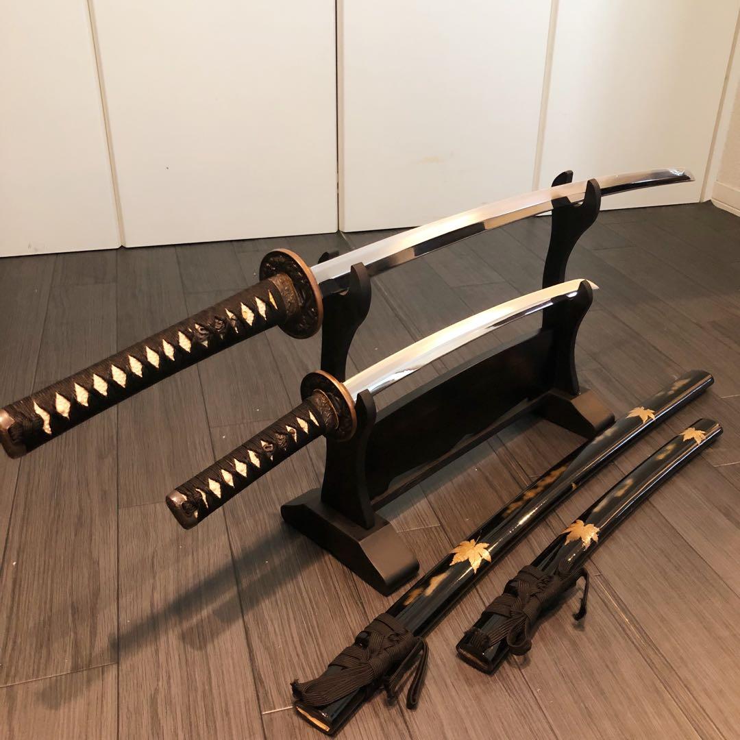 高級模造刀　高級居合刀　 土佐美術刀剣　大小セット　本研波刃　紅葉柄