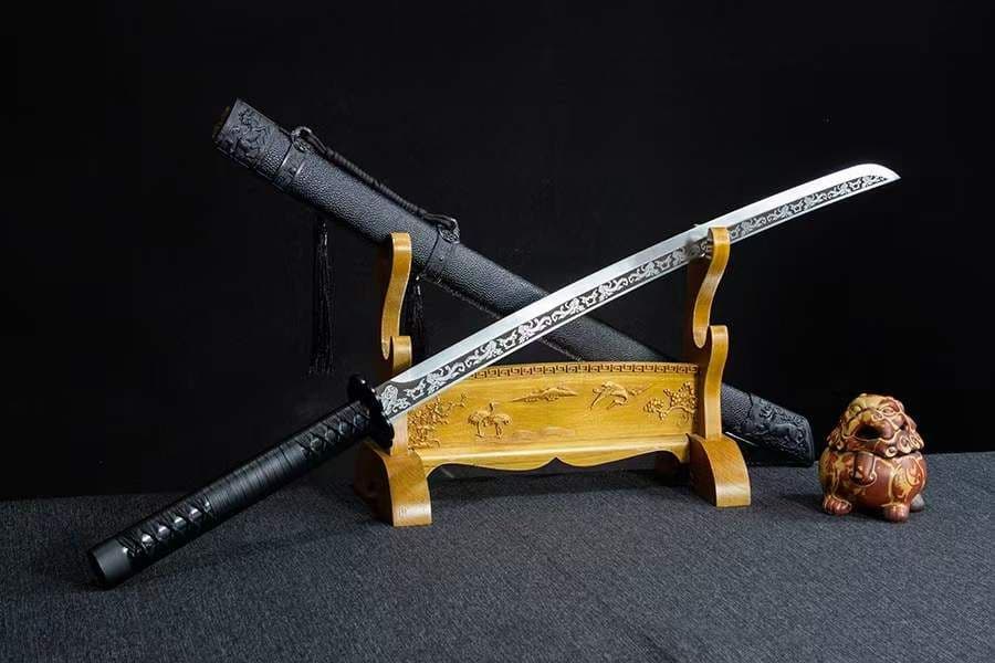 昇龍繍春刀- 古兵器 武具　刀装具　日本刀　模造刀 居合刀