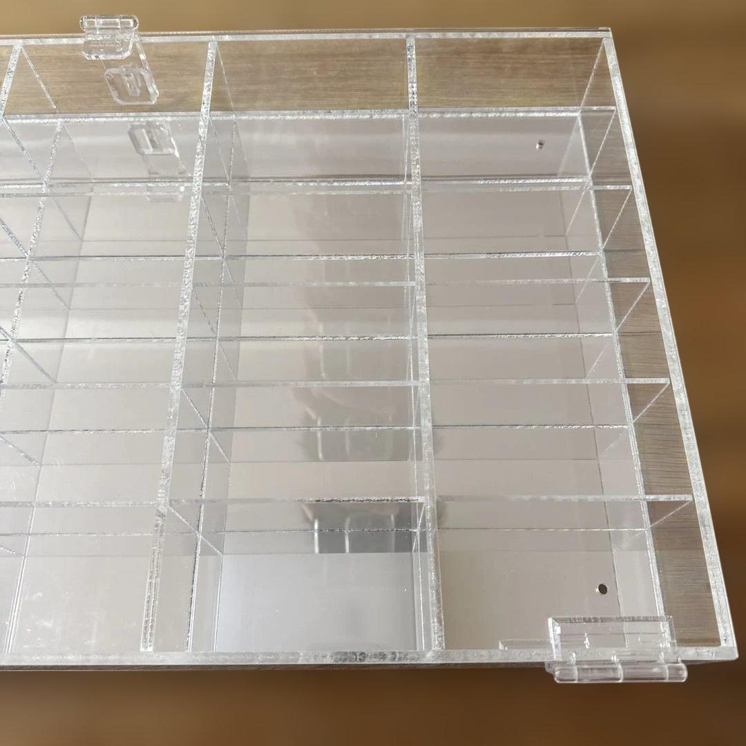 ミニカーケース　1/64サイズ用　ミラー仕様