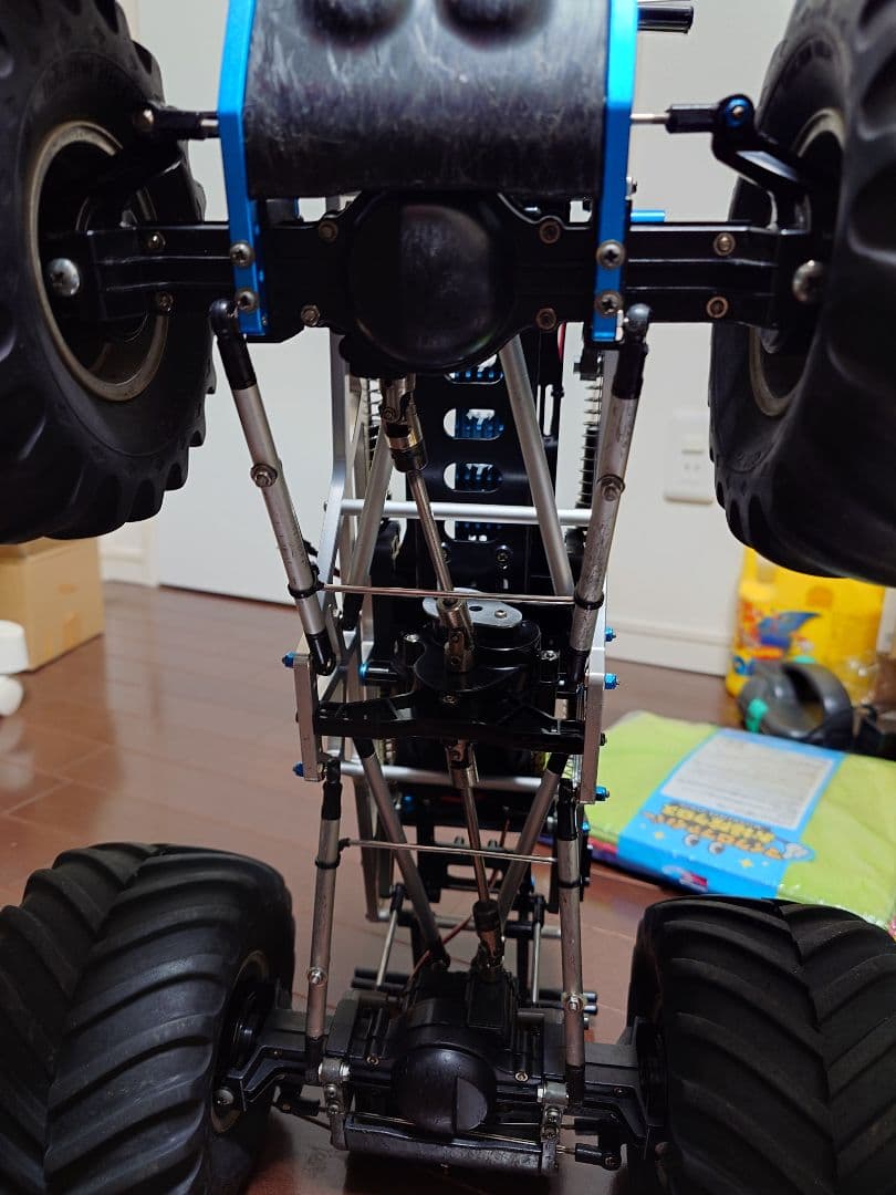 タミヤ TXT-1 4WDS仕様 モンスタートラック