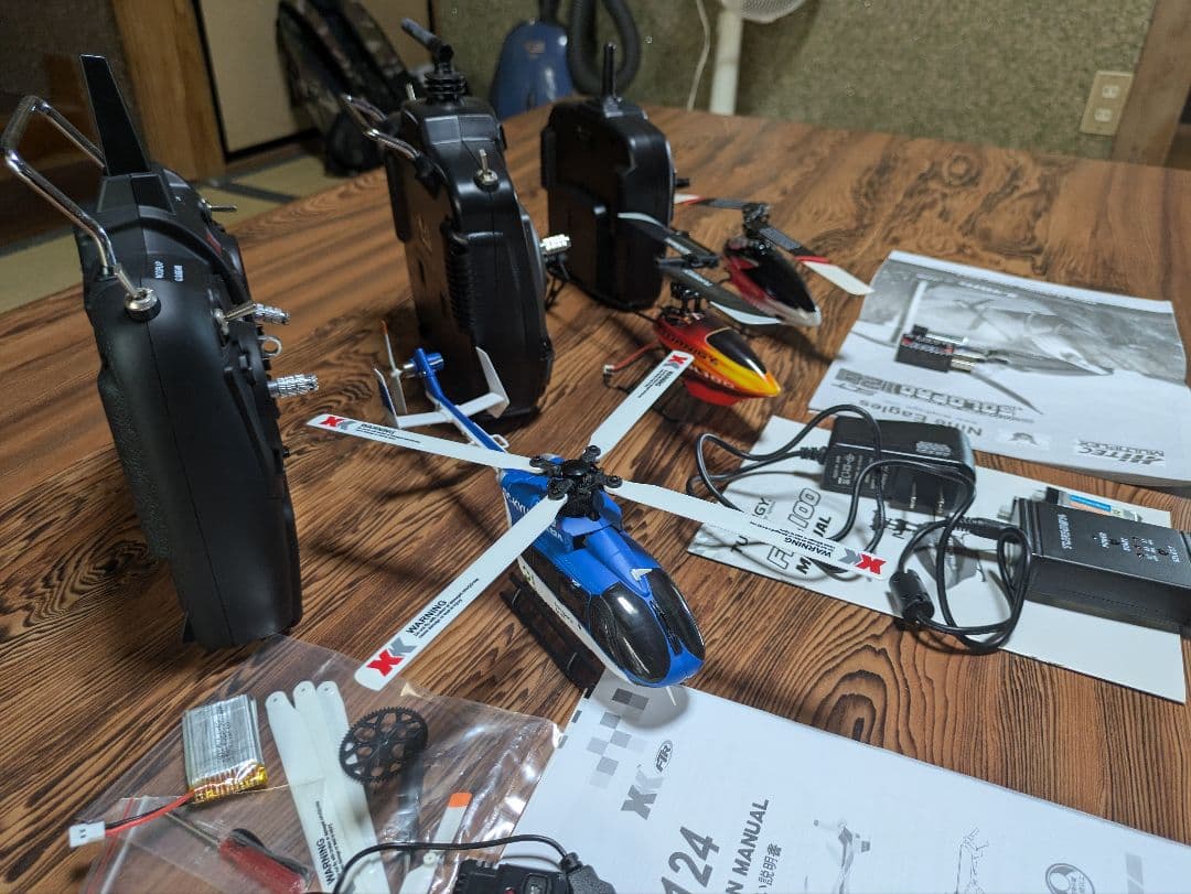 K124 & TURNIGY T100　ナインイーグルス　ラジコンヘリコプター