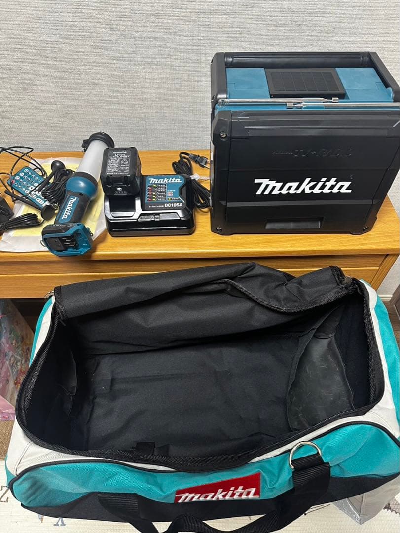 【美品】Makita 防災用コンボキットCK1010
