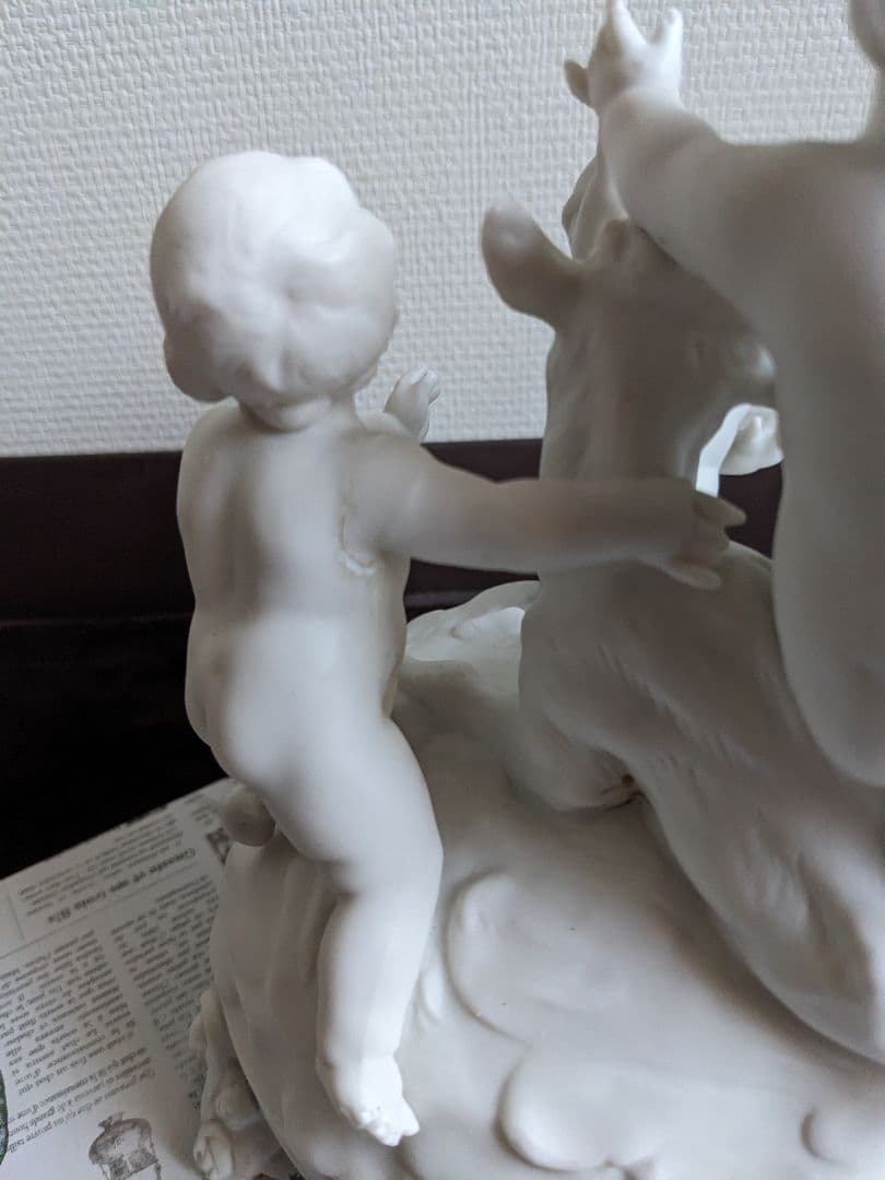 n*1様 フランス・パリ　アンティーク市購入　美しい石膏像　オブジェ♪