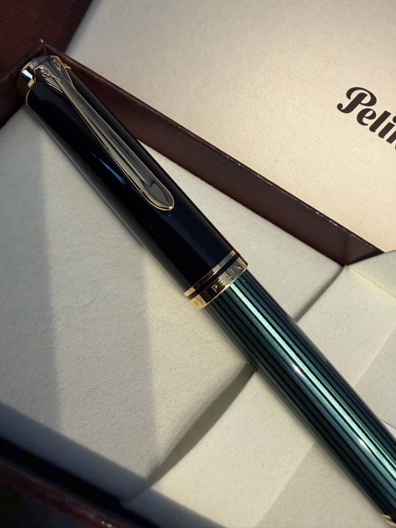 ほぼ未使用 ペリカン スーベレーン M800 緑縞 F 細字 万年筆