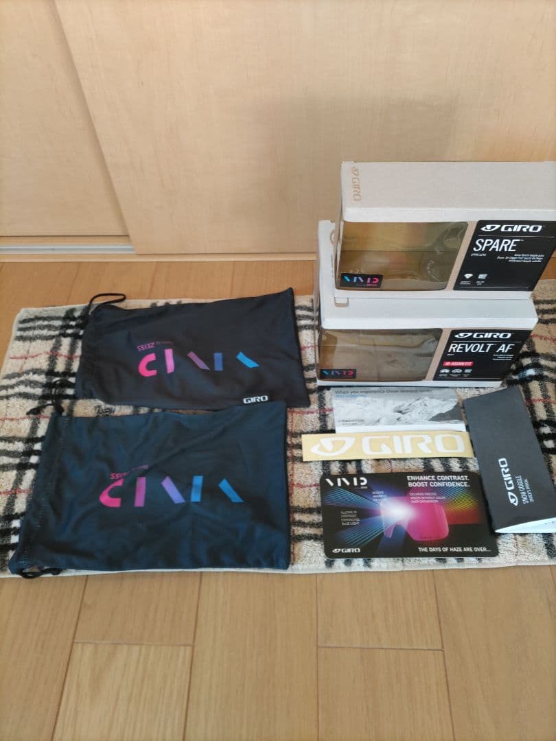 GIRO REVOLT ゴーグル スペアレンズ付　晴天〜ナイター迄OK スキー