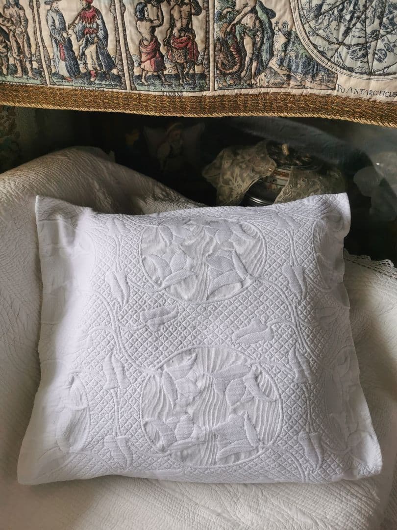 ヴィンテージ ピケドプロヴァンス チューリップ 百合風 花織肉厚クッションカバー