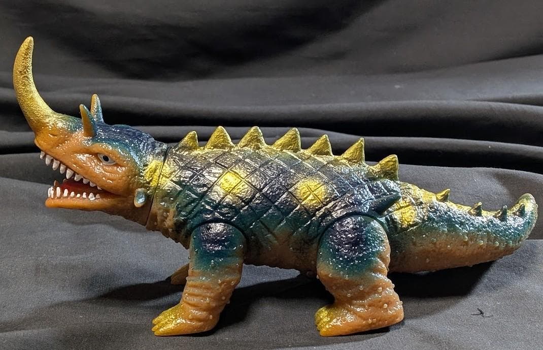 バルゴン（日東復刻・スラッシュカンパニー）ミドルサイズ ソフビフィギュア