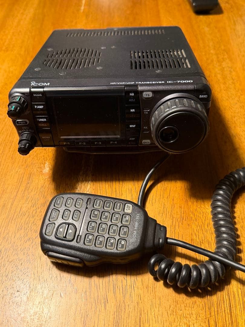ICOM IC-7000M トランシーバー