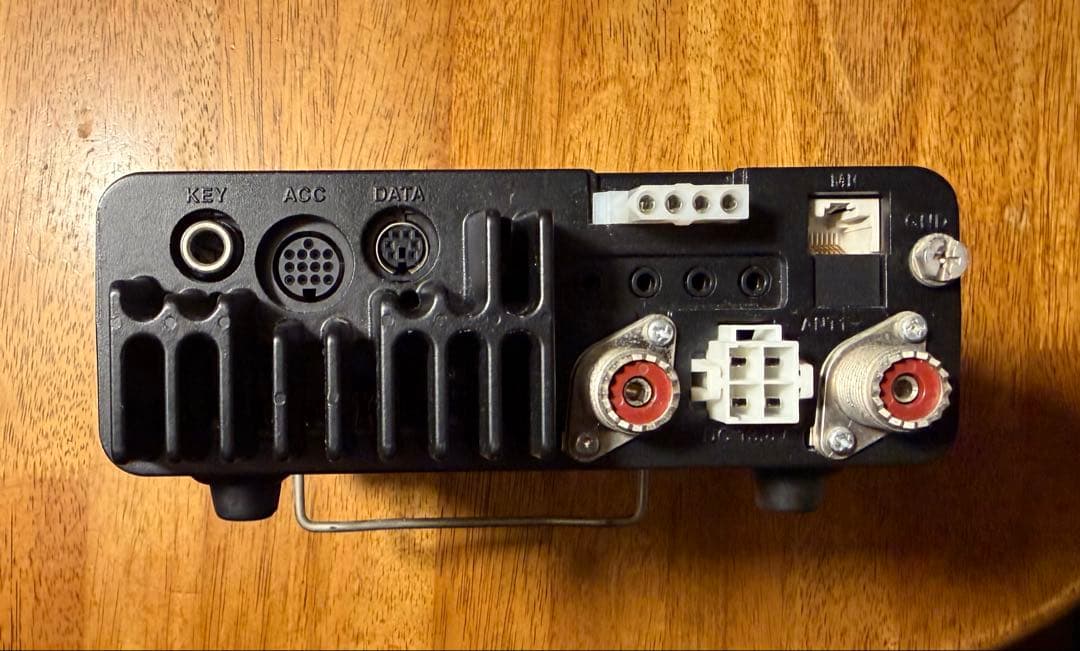 ICOM IC-7000M トランシーバー