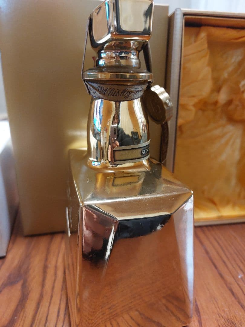 サントリー プレミアム15年 ウイスキー 限定非売品ギフトボックス付き